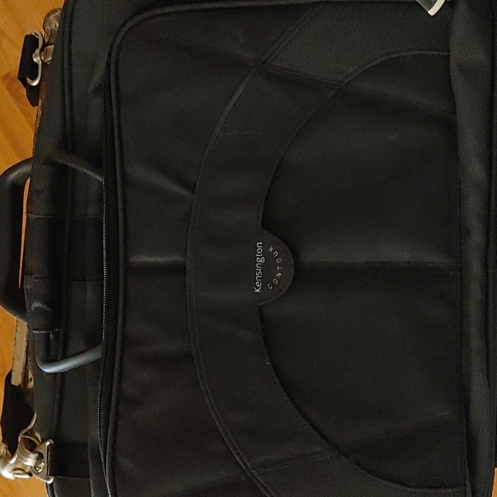 Kensington Contour briefcase